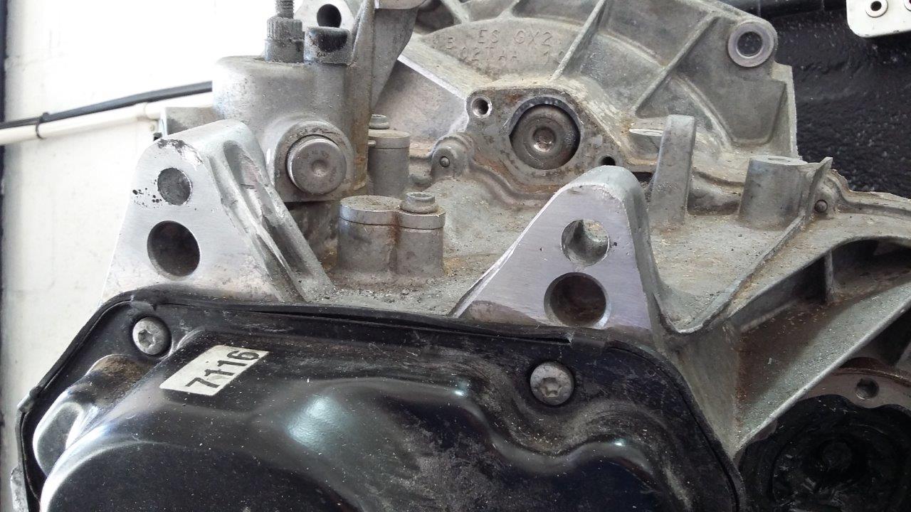 Polo gearbox mountings2
